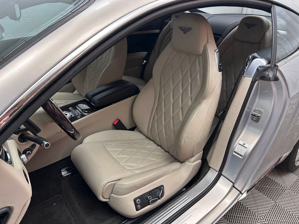 2012 Bentley Continental GT photo 9