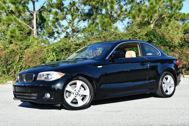 2012 BMW 1 Series 128i Coupe W/Premium Package - 22931117 - 17