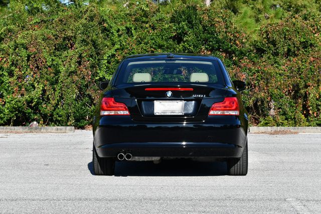 2012 BMW 1 Series 128i Coupe W/Premium Package - 22931117 - 25