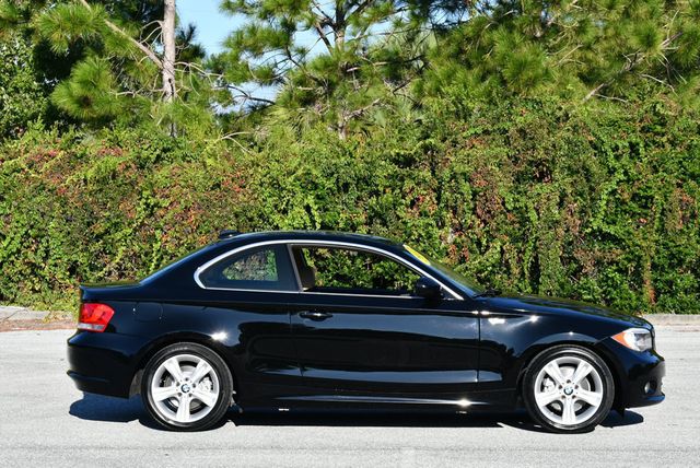 2012 BMW 1 Series 128i Coupe W/Premium Package - 22931117 - 31