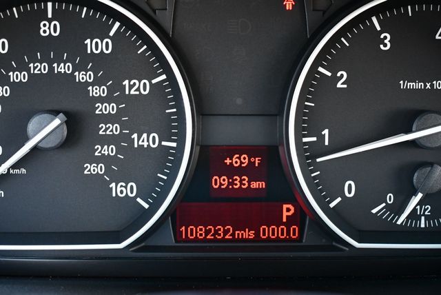 2012 BMW 1 Series 128i Coupe W/Premium Package - 22931117 - 45