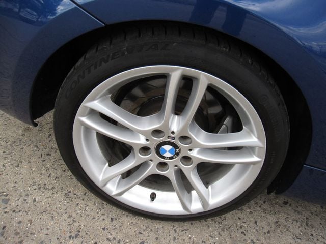 2012 BMW 1 Series 135i - 22787302 - 31