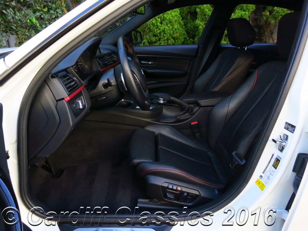 2012 BMW 335i Sedan 2012 BMW 335i Sportline,Tech pk,ParkAsst,New BMW 20" wheels  - 14644056 - 18