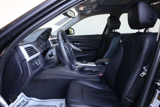 2012 BMW 3 Series 328i - 23072904 - 17