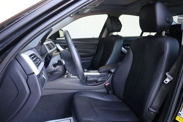 2012 BMW 3 Series 328i - 23072904 - 18
