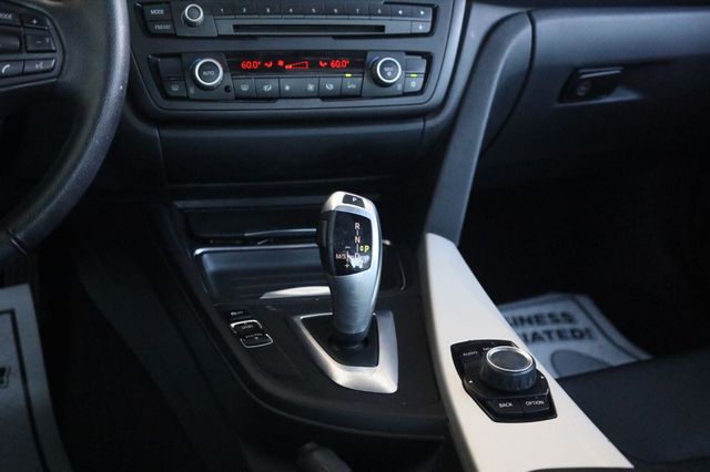 2012 BMW 3 Series 328i - 23072904 - 39