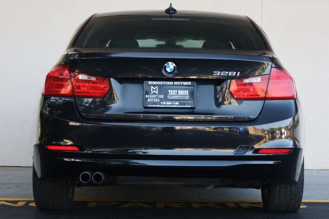 2012 BMW 3 Series 328i - 23072904 - 8