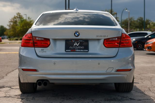 2012 BMW 3 Series 328i - Photo 6