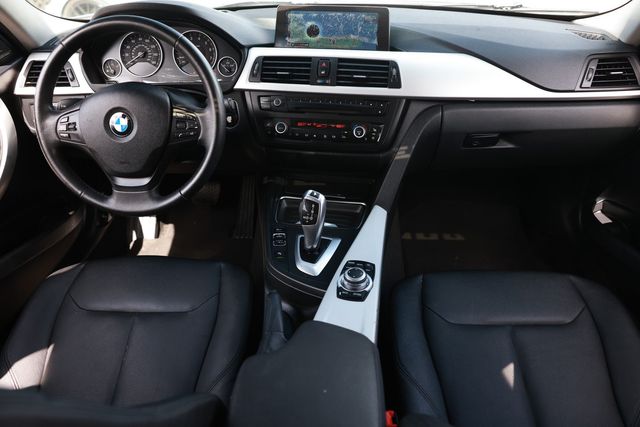 2012 BMW 3 Series 328i - 23050956 - 1