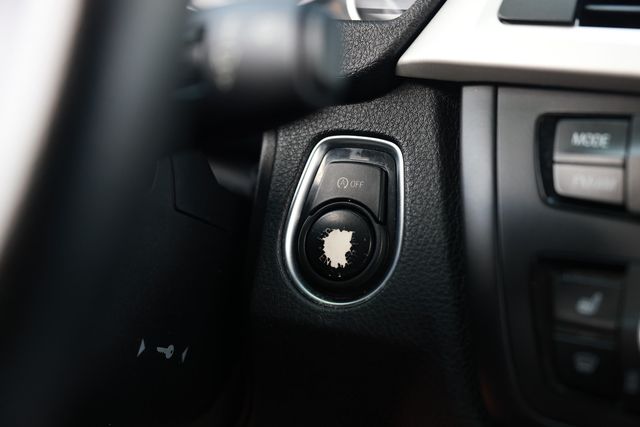 2012 BMW 3 Series 328i - Photo 30