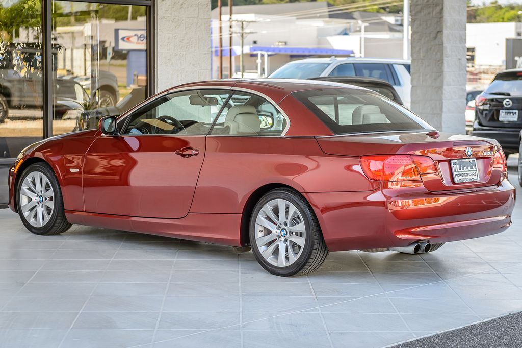 2012 BMW 3 Series 328i CONVERTIBLE - VERMILLION RED ON OYSTER - BEAUTIFUL - 23013183 - 9