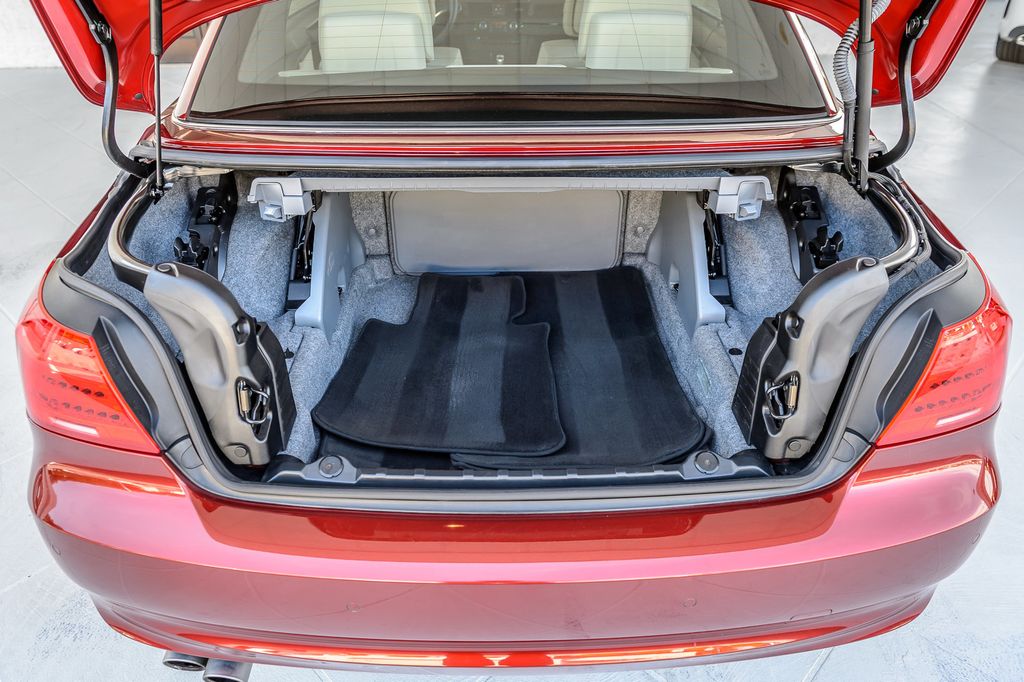 2012 BMW 3 Series 328i CONVERTIBLE - VERMILLION RED ON OYSTER - BEAUTIFUL - 23013183 - 16