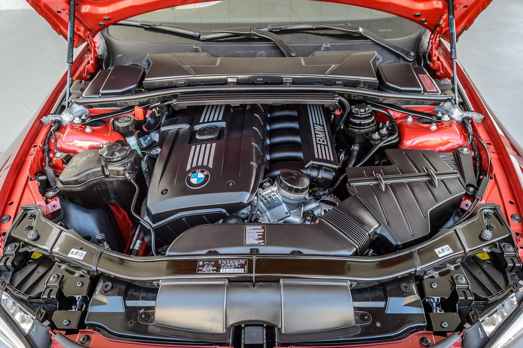 2012 BMW 3 Series 328i CONVERTIBLE - VERMILLION RED ON OYSTER - BEAUTIFUL - 23013183 - 22