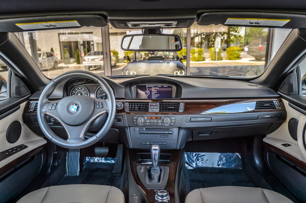 2012 BMW 3 Series 328i CONVERTIBLE - VERMILLION RED ON OYSTER - BEAUTIFUL - 23013183 - 2