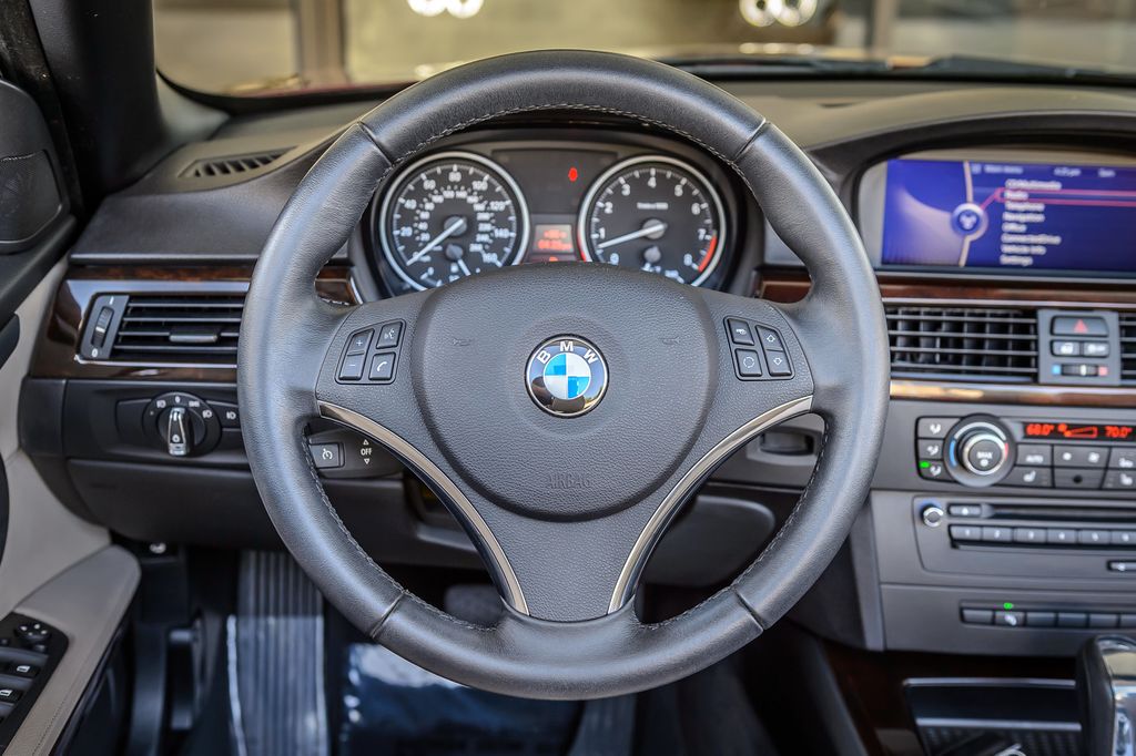 2012 BMW 3 Series 328i CONVERTIBLE - VERMILLION RED ON OYSTER - BEAUTIFUL - 23013183 - 33