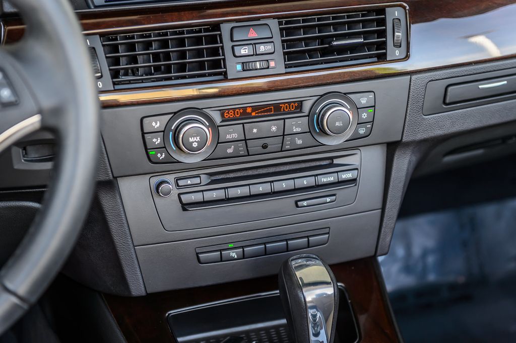 2012 BMW 3 Series 328i CONVERTIBLE - VERMILLION RED ON OYSTER - BEAUTIFUL - 23013183 - 36