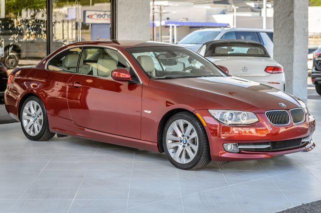 2012 BMW 3 Series 328i CONVERTIBLE - VERMILLION RED ON OYSTER - BEAUTIFUL - 23013183 - 3