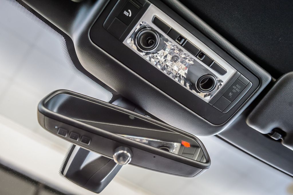 2012 BMW 3 Series 328i CONVERTIBLE - VERMILLION RED ON OYSTER - BEAUTIFUL - 23013183 - 41