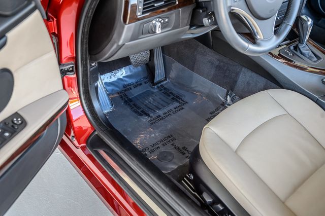 2012 BMW 3 Series 328i CONVERTIBLE - VERMILLION RED ON OYSTER - BEAUTIFUL - 23013183 - 45