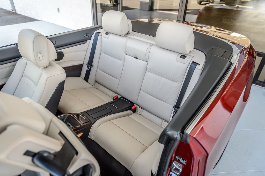 2012 BMW 3 Series 328i CONVERTIBLE - VERMILLION RED ON OYSTER - BEAUTIFUL - 23013183 - 47