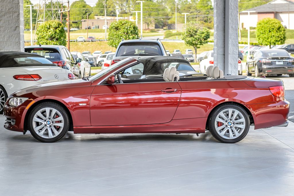 2012 BMW 3 Series 328i CONVERTIBLE - VERMILLION RED ON OYSTER - BEAUTIFUL - 23013183 - 57