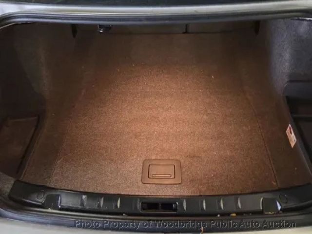 2012 BMW 3 Series 328i xDrive - 22990923 - 11