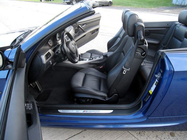 2012 BMW 3 Series 335is - 22923572 - 18