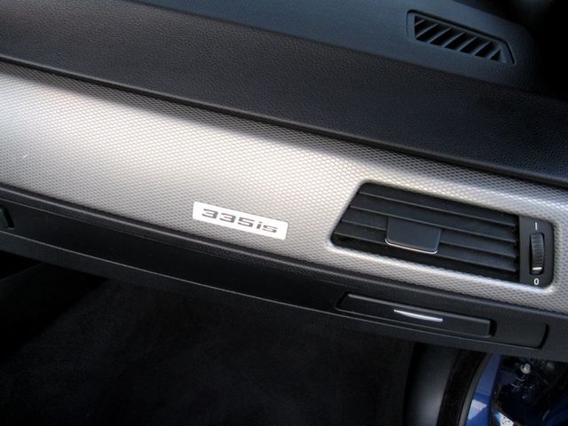 2012 BMW 3 Series 335is - 22923572 - 25