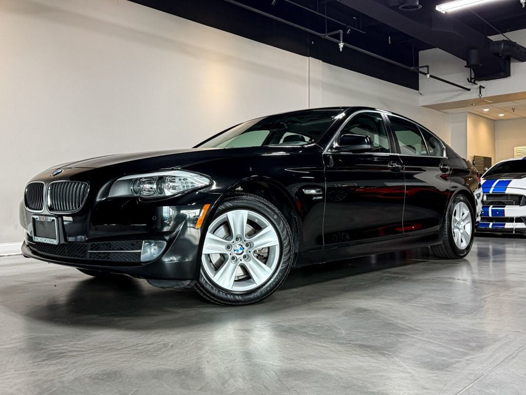 2012 BMW 5 Series 528i xDrive - 23095541 - 0