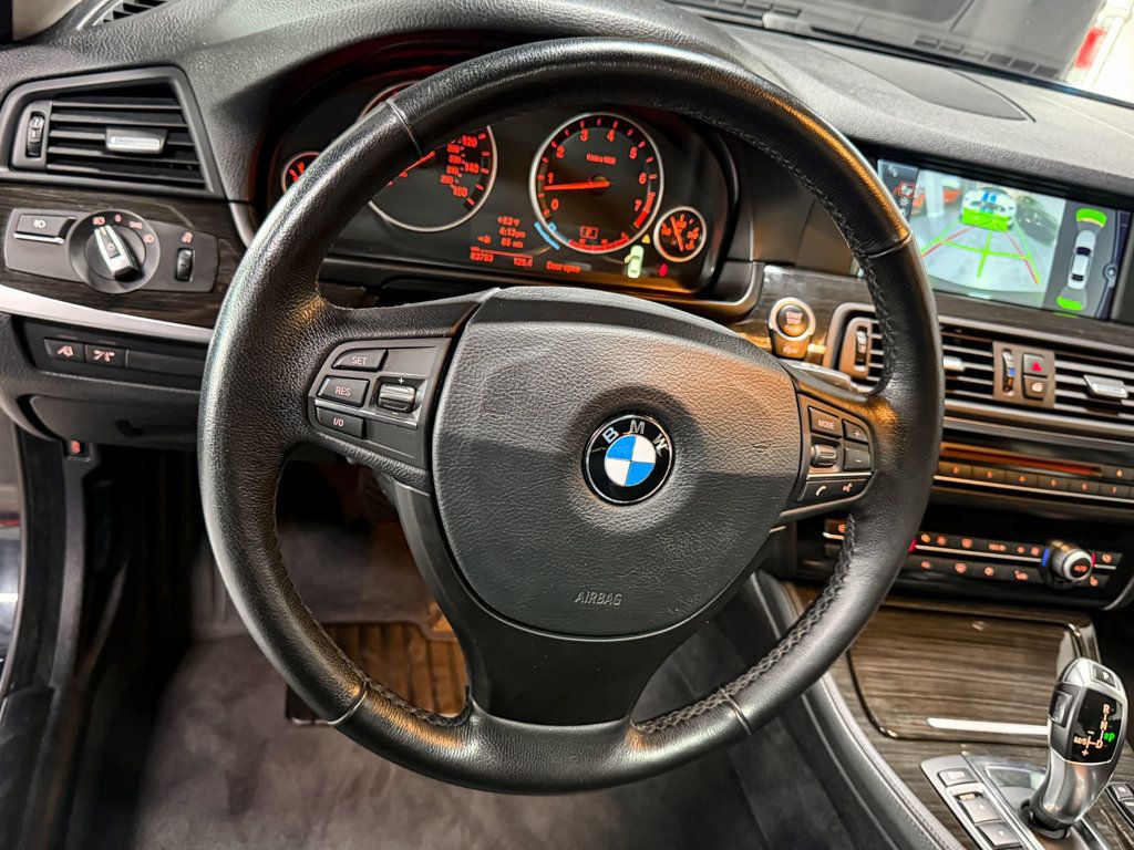 2012 BMW 5 Series 528i xDrive - 23095541 - 9