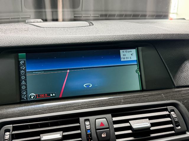 2012 BMW 5 Series 528i xDrive - 23095541 - 13