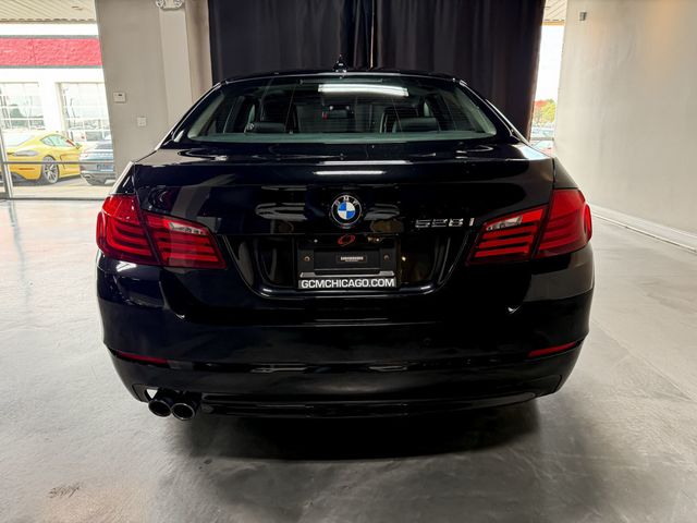 2012 BMW 5 Series 528i xDrive - 23095541 - 19