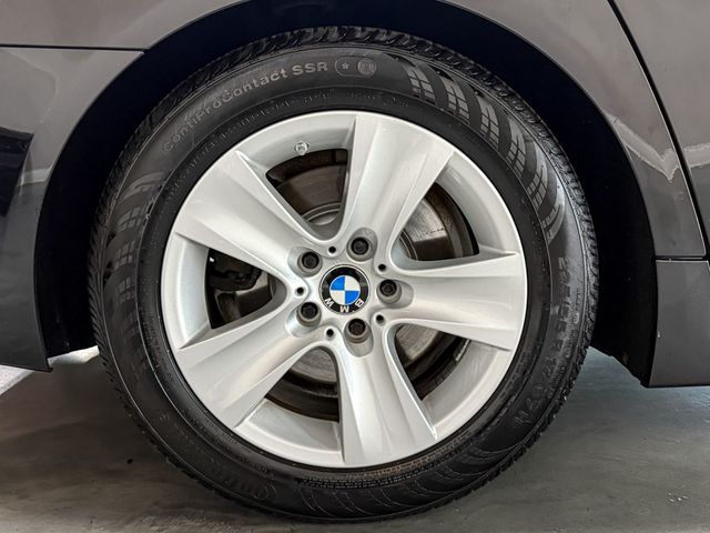 2012 BMW 5 Series 528i xDrive - 23095541 - 45