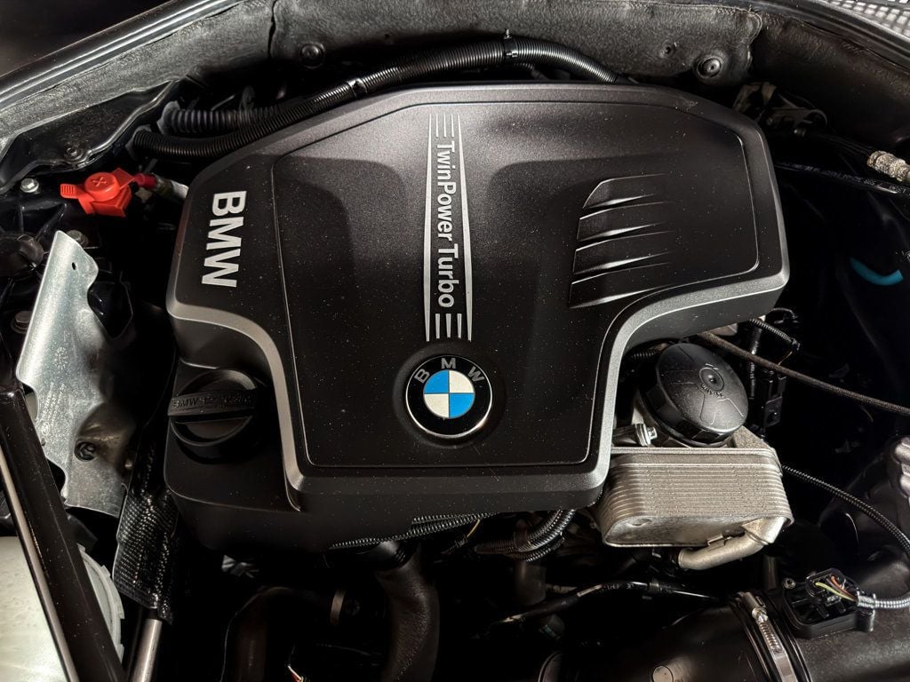 2012 BMW 5 Series 528i xDrive - 23095541 - 63