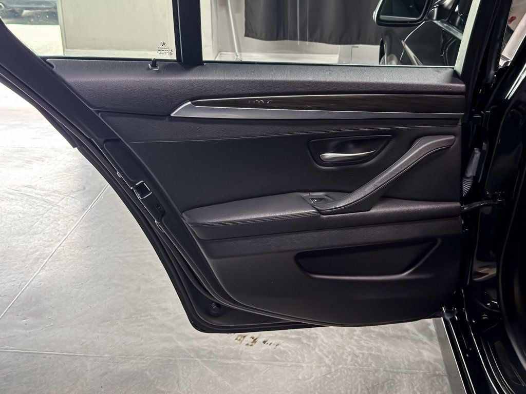 2012 BMW 5 Series 528i xDrive - 23095541 - 73
