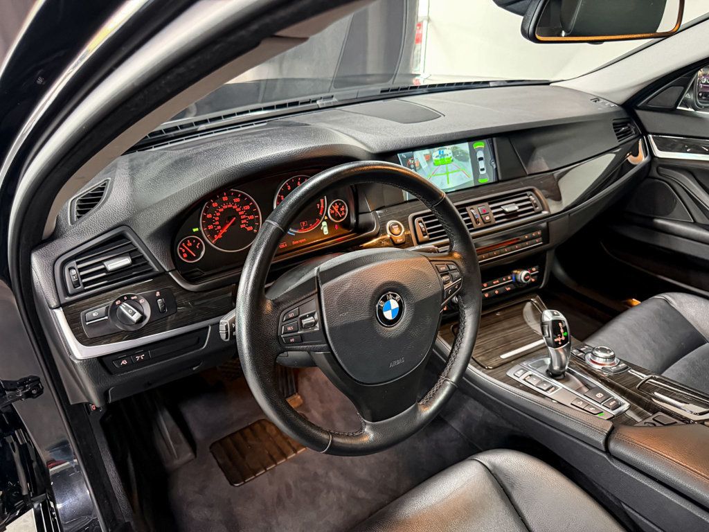 2012 BMW 5 Series 528i xDrive - 23095541 - 8