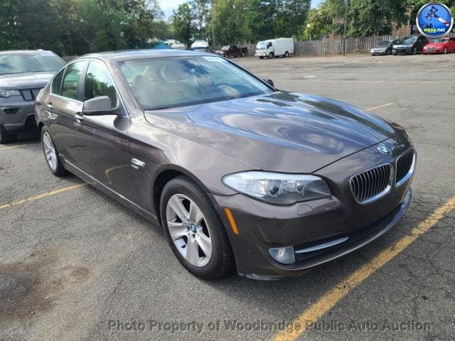 2012 BMW 5 Series 528i xDrive - 23086846 - 1