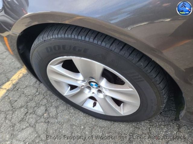 2012 BMW 5 Series 528i xDrive - 23086846 - 5