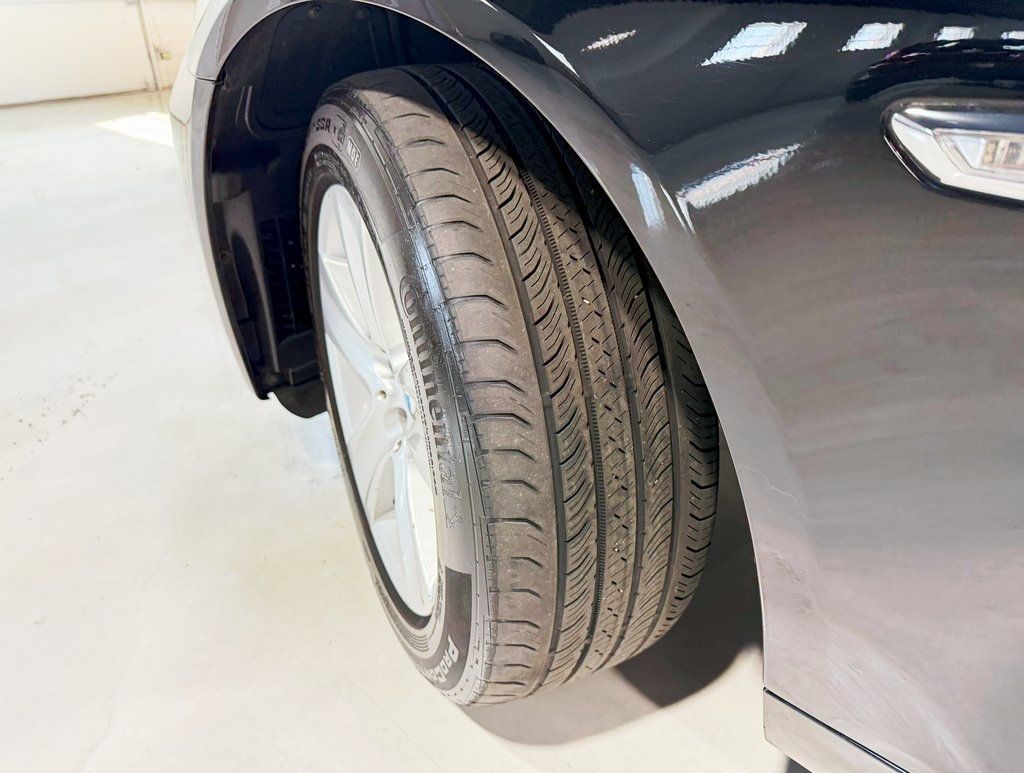 2012 BMW 5 Series 528i xDrive - 22901480 - 2