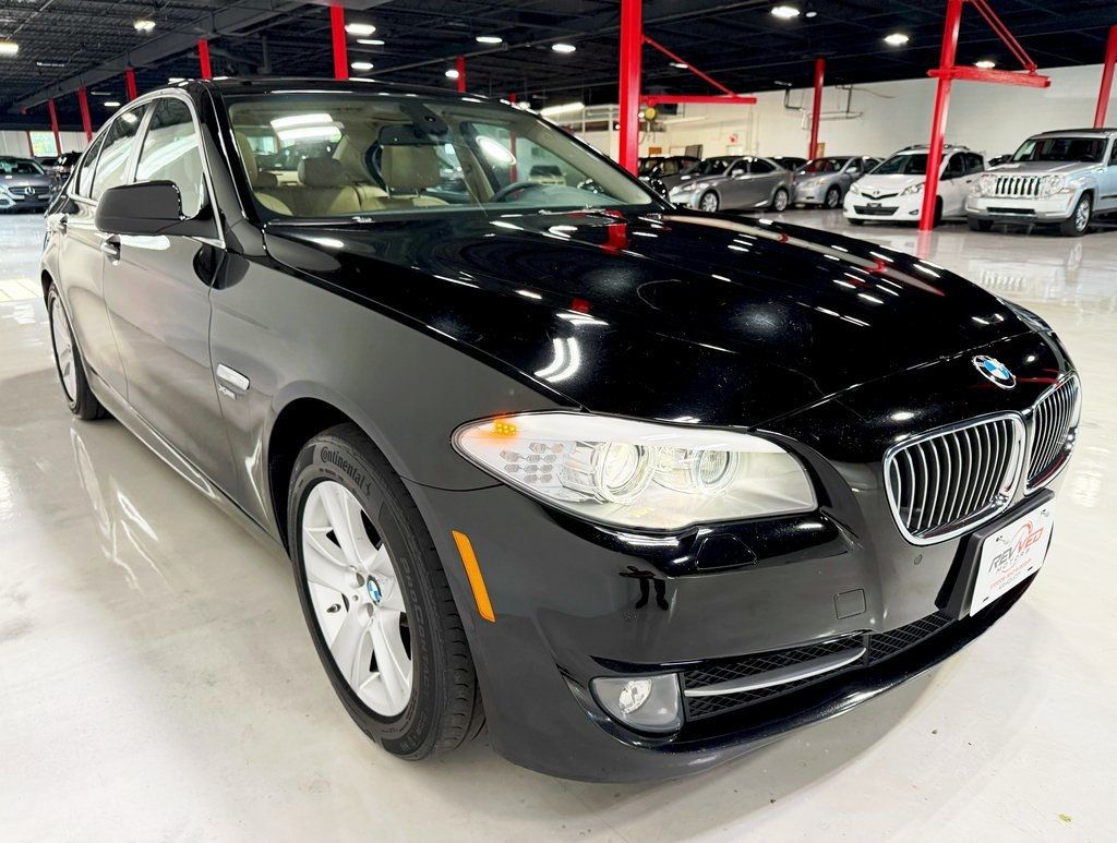 2012 BMW 5 Series 528i xDrive - 22901480 - 7