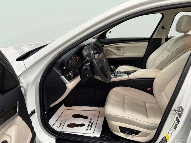 2012 BMW 5 Series 528i xDrive - 23048942 - 14