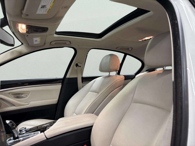 2012 BMW 5 Series 528i xDrive - 23048942 - 15