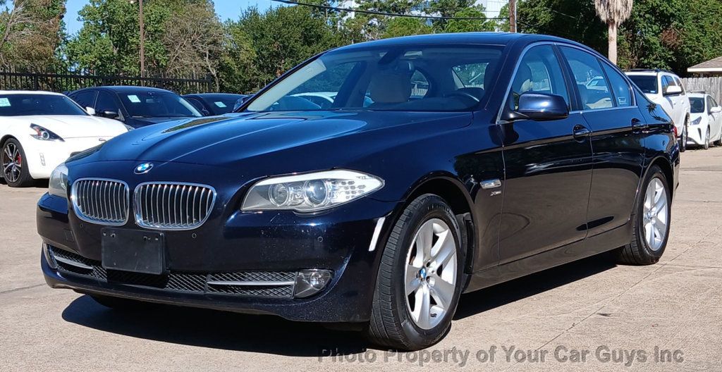 2012 BMW 5 Series 528i xDrive - 22605770 - 0