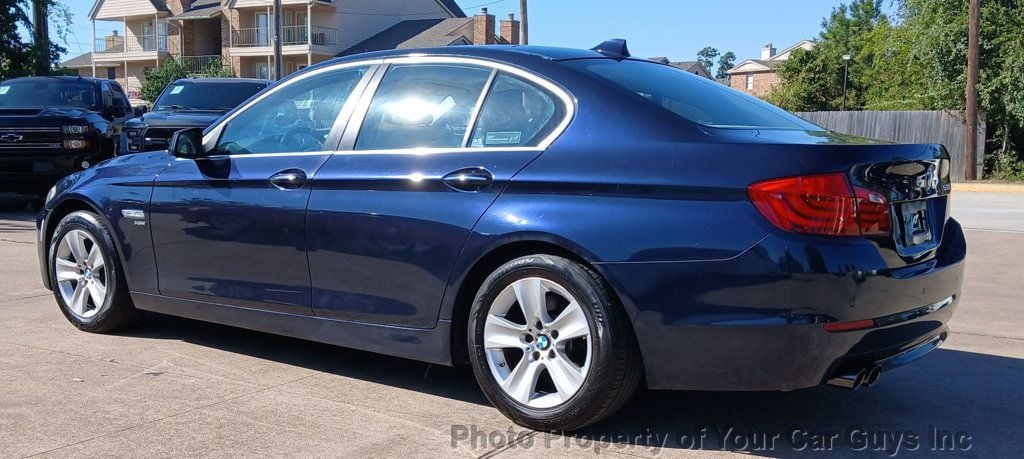 2012 BMW 5 Series 528i xDrive - 22605770 - 7