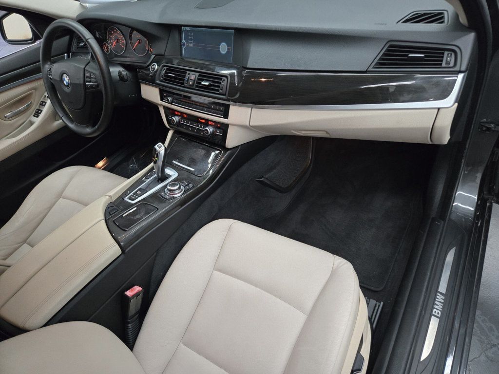 2012 BMW 5 Series 535i - 22918986 - 13