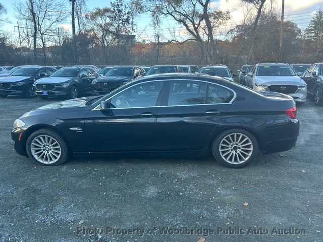2012 BMW 5 Series 535i xDrive - 22945439 - 4