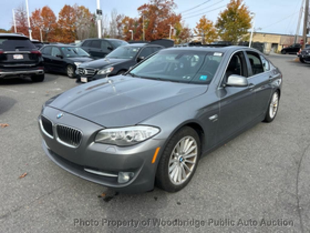 2012 BMW 5 Series 535i xDrive - 22945440 | Video 1
