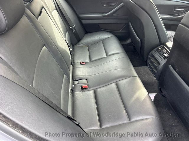 2012 BMW 5 Series 535i xDrive - 22945440 - 10