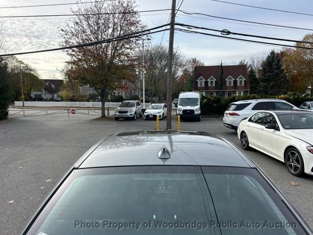 2012 BMW 5 Series 535i xDrive - 22945440 - 5