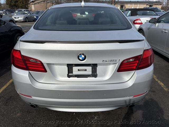 2012 BMW 5 Series 535i xDrive - 22987419 - 3